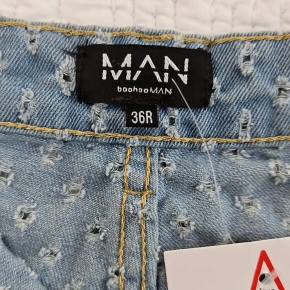 Boohoo Man Distressed Pull Texture Skate Jeans Men's 36x32 NEW Relaxed Fit NWT - Picture 10 of 16